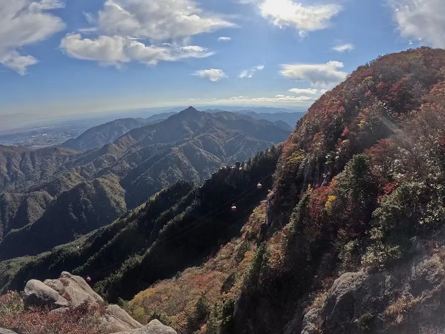 御在所岳の紅葉シーズン間近！おすすめ登山ルートと、今年オープンした